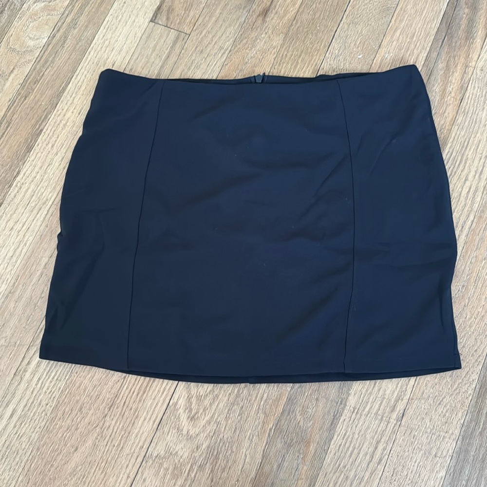 EG Chris Skirt